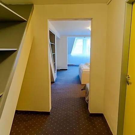 Ostredok Otel 3*